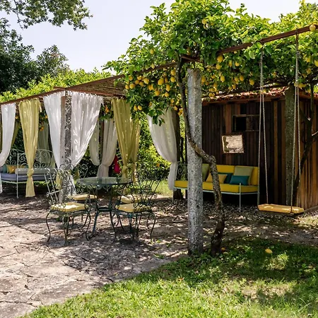 Quinta De Amares